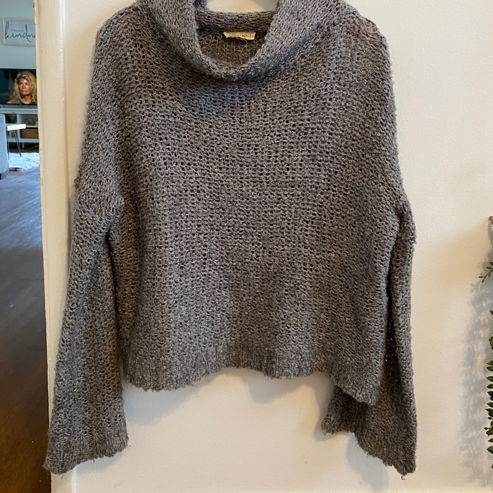 Cotton candy LA sweater!